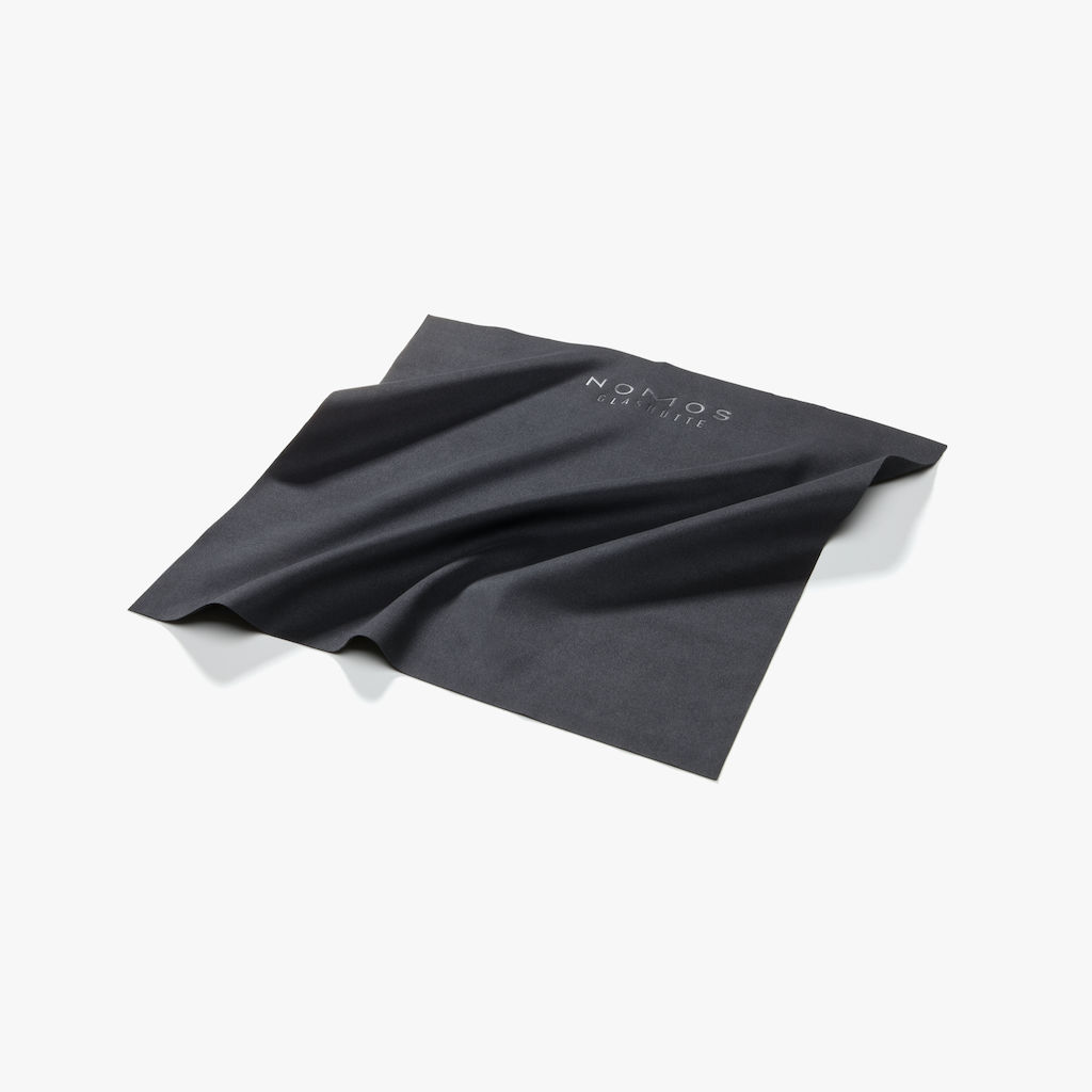 Chiffonnette noire pour montres